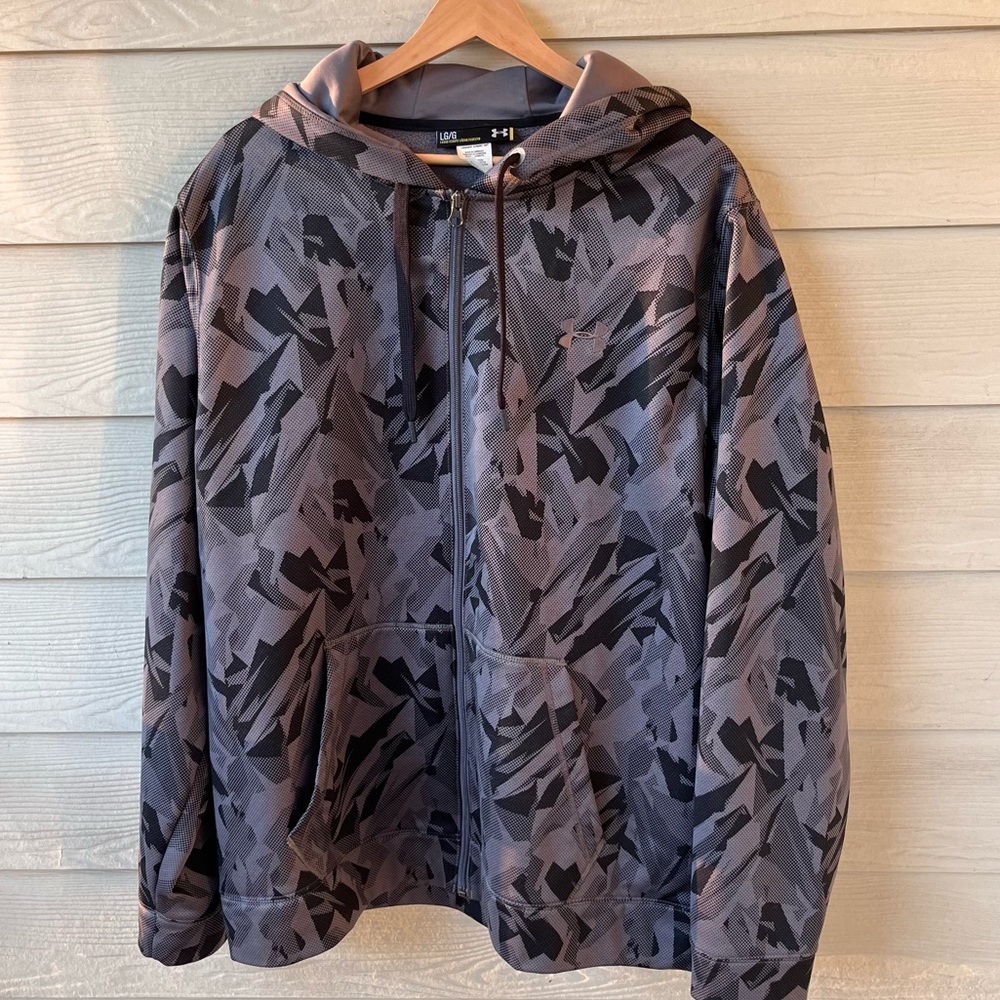 Under Armour Men’s Large Camo Full-Zip Jacket
